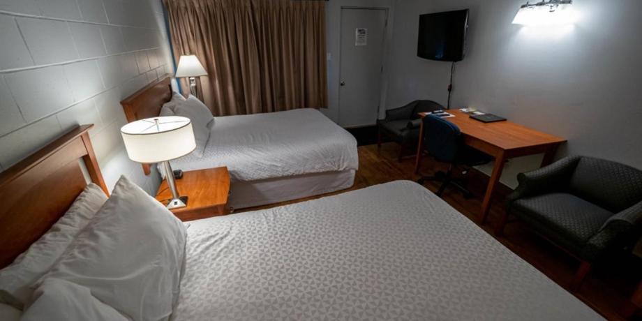 Auberge Happy Logis Lac-Etchemin Esterno foto